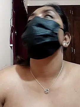 tamilrohini Live Webcam on Stripchat
