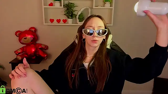 Miche1le_Allenne webcam