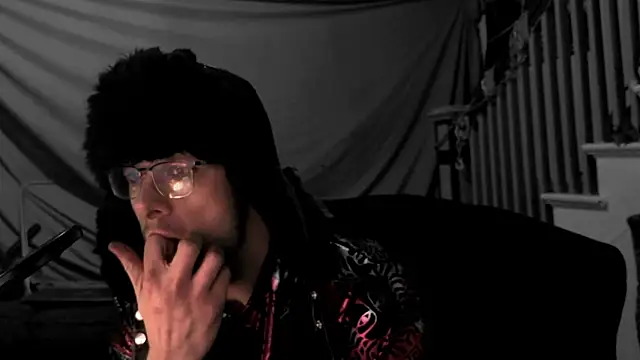 MasterDaddyCool webcam