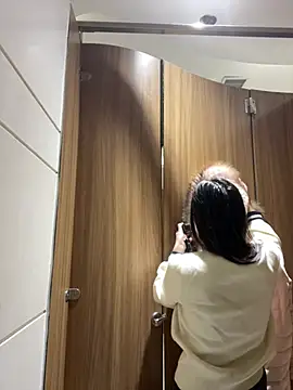 美女xinmengAZ在线直播