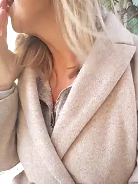 JasmineNoir2's live cam