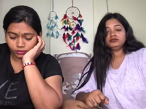 HoleyCoupon Live Webcam on Stripchat