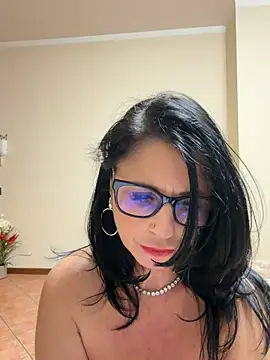 Webcam Model (Eva_Pearl)  is live.Free join now!