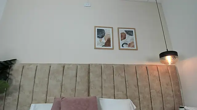 julietaevans_ - JulietaEvans_'s free webcam - UK Sex Cams