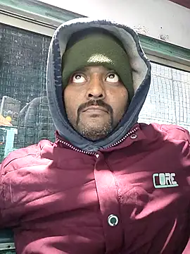 big_boss_0001 (M young) - Spit on dick with face