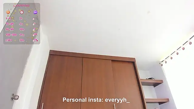 Sweet_poetryy webcam