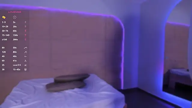 HannahMontgomery webcam