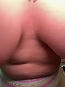 FroggyAnna Live Webcam on Stripchat