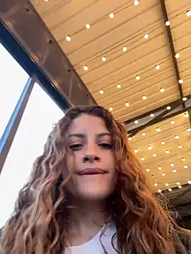 alana15 Live Webcam on Stripchat