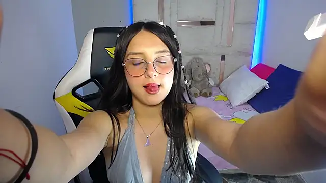 little_bubu - Little_bubu's free webcam