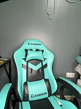 l-laross – webcam model profile photo