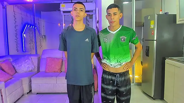 stangirls_'s live cam