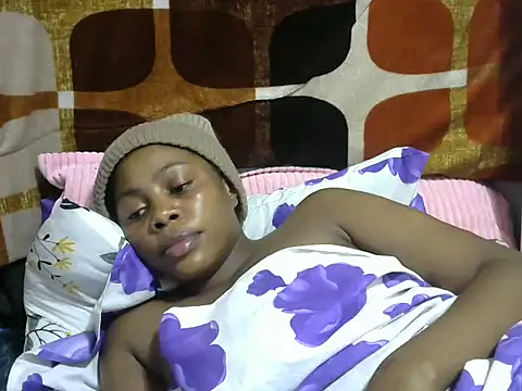 sweetgirlDora webcam