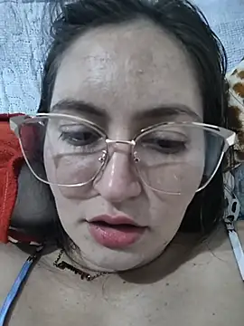 dani123unica (F young) - Compra cama