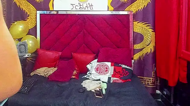 Pride_couple Live Webcam on Stripchat