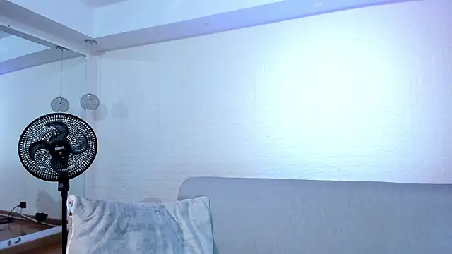 saara_corraless - Saara_Corraless's free webcam - UK Sex Cams