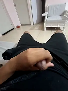 trisalex25 - TrisAlex25's free webcam - UK Sex Cams