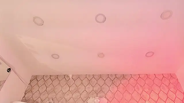 alanna_flowers webcam