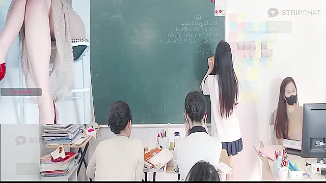 _Math_ Live Webcam on Stripchat