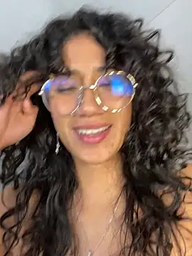 kaitlynlovecam (F young) - squirrt * control toy