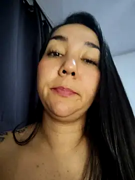 nathpalacios_ (F milf) - SMALL SQUIRT