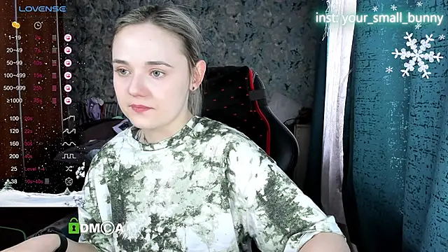 Your_small_bunny webcam