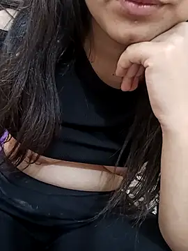 cutesarikalive (F young) - Ass show