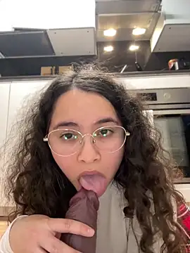 Sweet_sully__ webcam