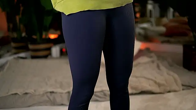 kellymathews (F young) - OIl my boobs and tittie fuck 💦💦