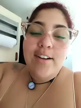 kendra_lil_evill webcam