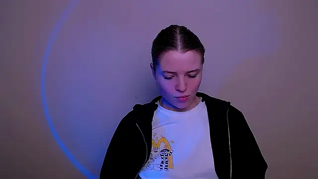 missoliviaa_ - MissOliviaa_'s free webcam - UK Sex Cams