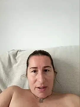 bichota85 (F milf) - 3videos+ regalo red social