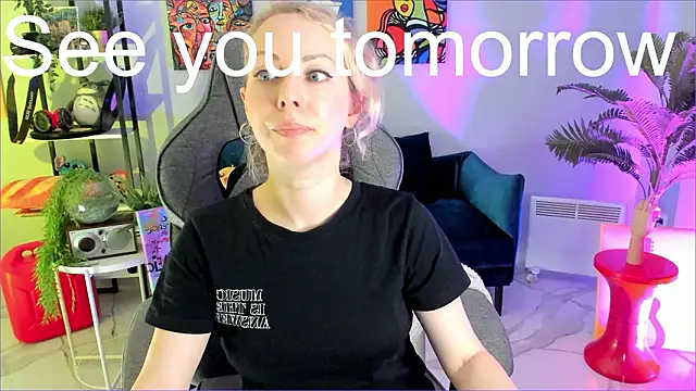 lylithskye (F milf) - To make me happy