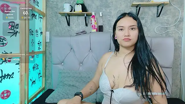 Megan_sophia2 webcam