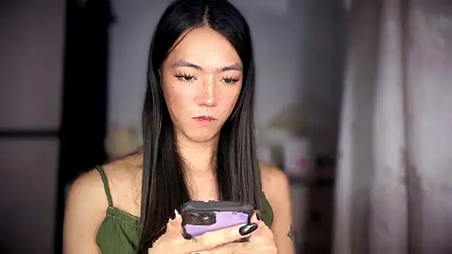 slimladyxoxo (T young) - HIT MY GOAL AND I CUM IN PUBLIC <3