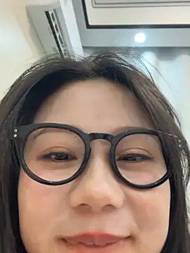 美女queban03在线直播