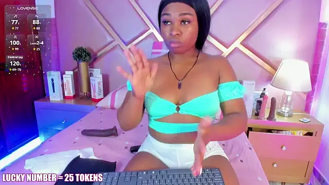 sophiesinclair - SophieSinclair's free webcam - UK Sex Cams