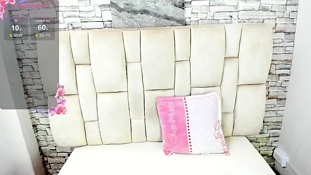 Celesste_doll webcam