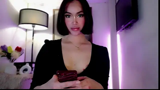 Anna_HollyDoll webcam