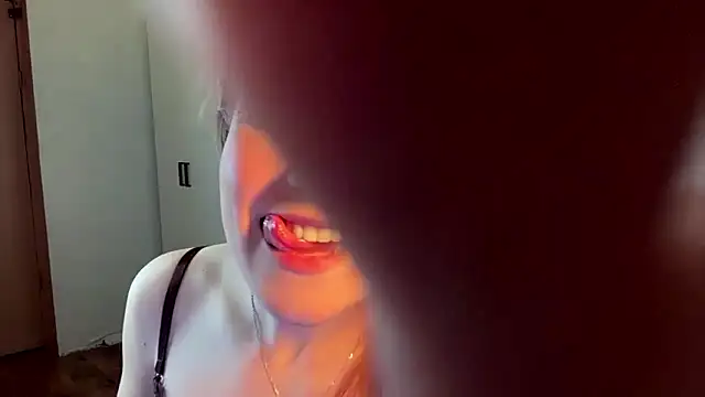 Kalli_ly webcam