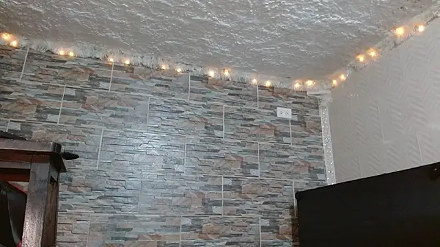 alurba666 (M young) - show naked cock and  preccum