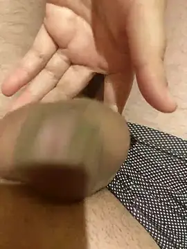 MadaamJizz_DickLewd webcam