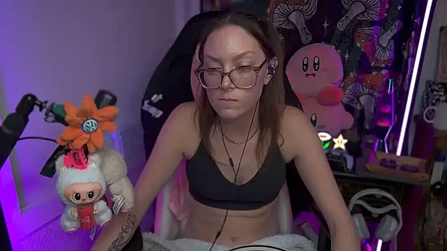 SpaceCowWhore webcam