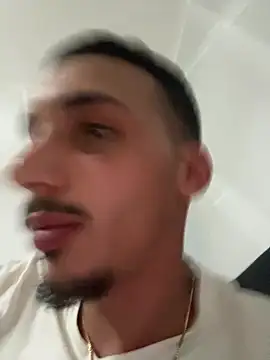 piccolo2002 Live Webcam on Stripchat