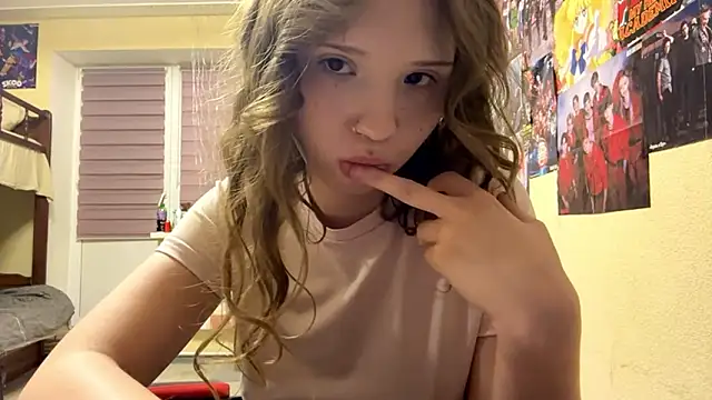 princessofcashe (F teen) - change my top