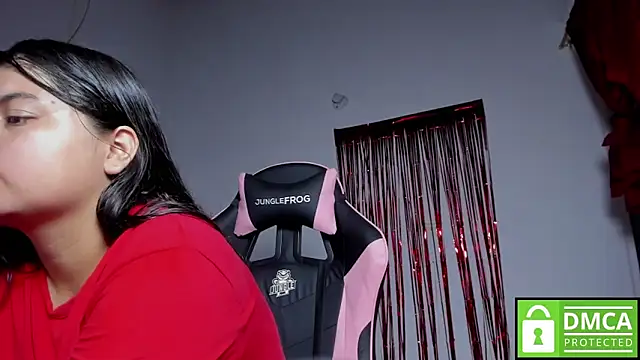 Little_Shaara webcam