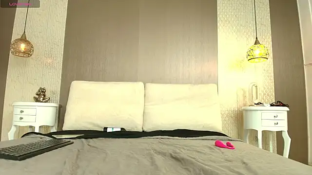 tiifany_baker - Tiifany_Baker's free webcam - UK Sex Cams