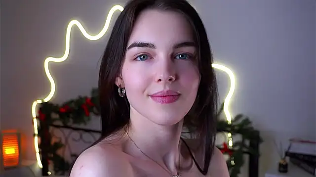 mirnatellado (F teen) - Spank ass 5x :3