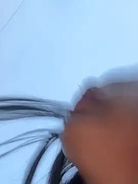 NAUGHTY_LITTLE_18 webcam