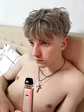 and25bn (M young) - Pisss pisss